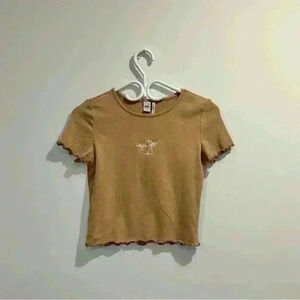 Simons Twik | Y2K  tan angel baby tee with ruffles and angel wings womens small